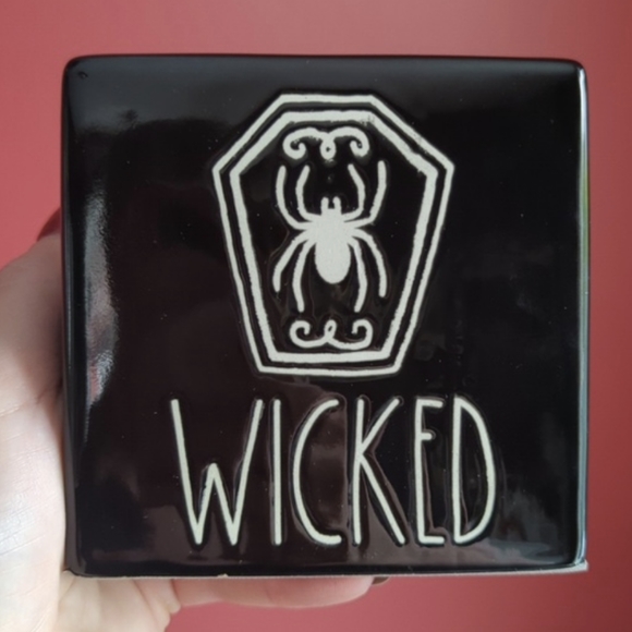 ❌SOLD❌Rae Dunn WICKED 🕷️ Halloween Tabletop Decor Block - Picture 3 of 4